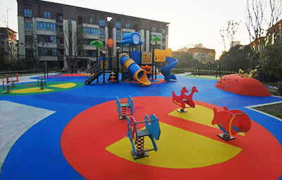 華東游樂(lè)祥云倒立屋案例